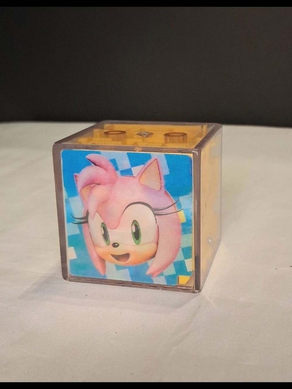 2023 Burger King Kid's Toy Sonic the Hedgehog Amy Rose Puzzle Maze Cube Game - Picture 2 of 5